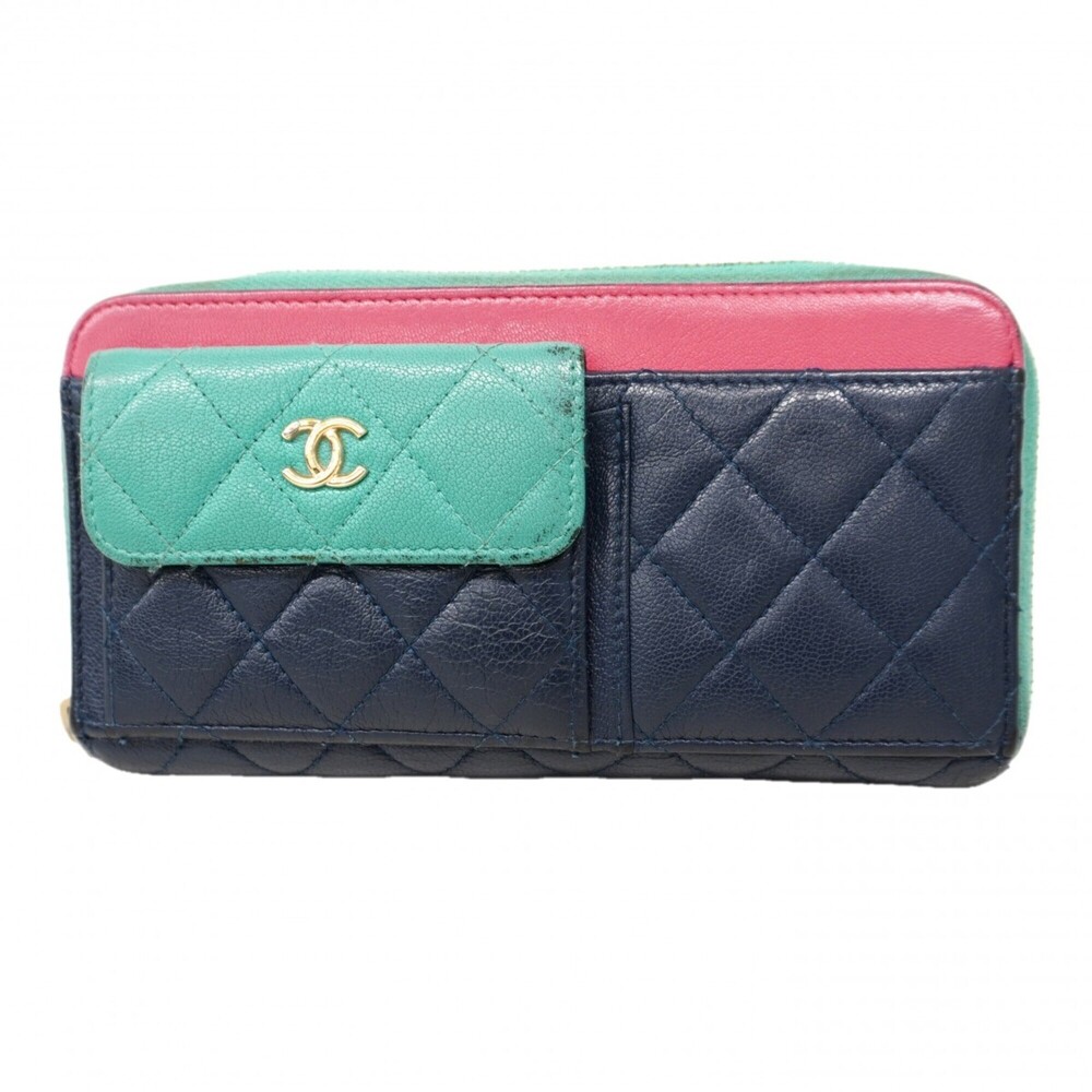 CHANEL Pink Caviar Leather Wallet